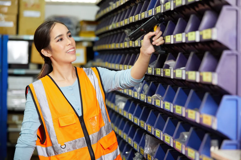 Inventory Bin Systems: The Key to Organized and Scalable Warehousing